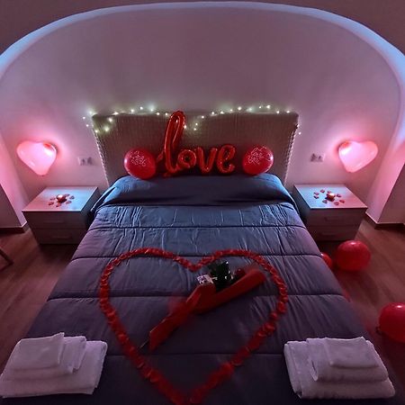 Affittacamere Silvagni カゼルタ エクステリア 写真