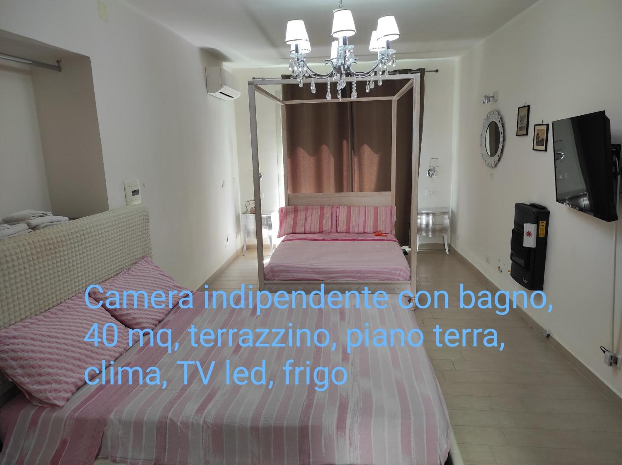 Affittacamere Silvagni カゼルタ エクステリア 写真