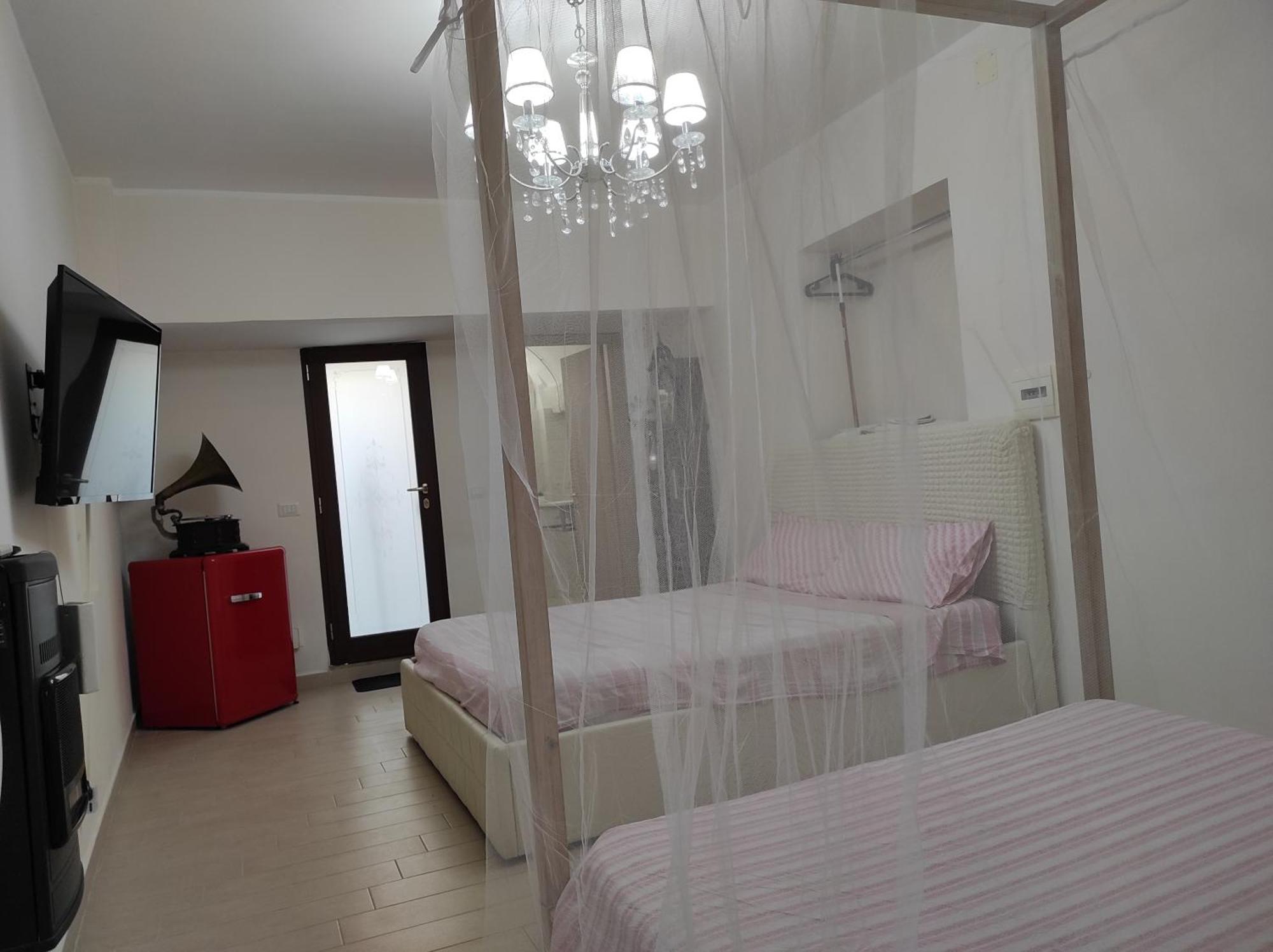 Affittacamere Silvagni カゼルタ 部屋 写真